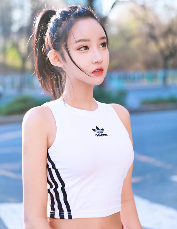 曼谷高端模特经纪人