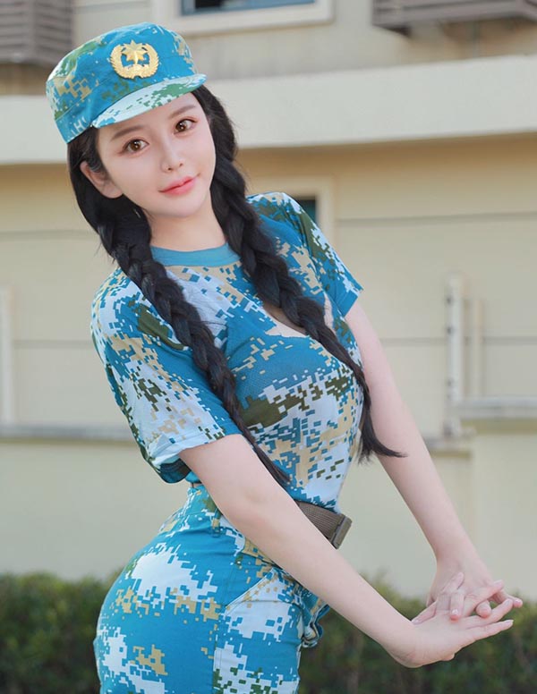 纽约大学生伴游