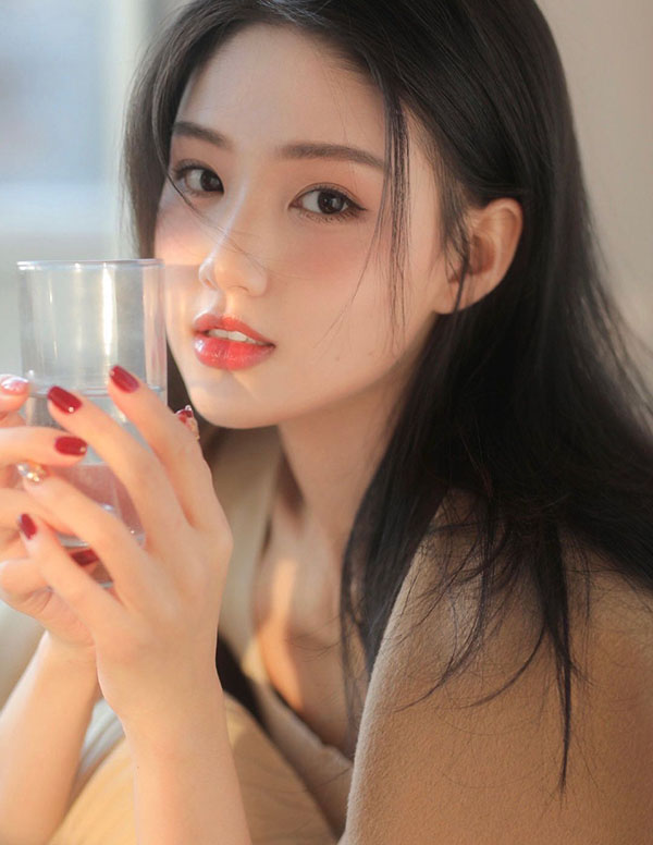 新加坡高端模特经纪人