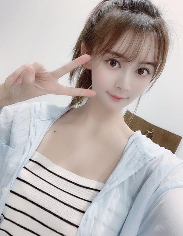 旧金山伴游大学生