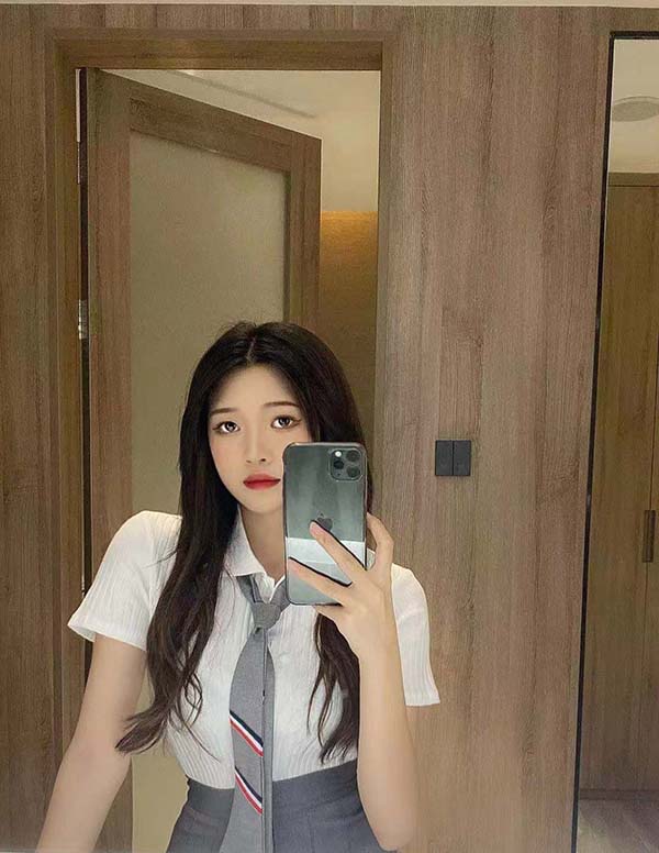 旧金山伴游大学生